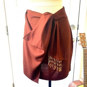Tina Hagën burgundy skirt